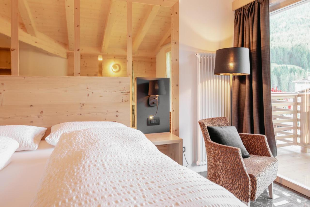 Garnì Aurora Bed&Breakfast Soraga Esterno foto