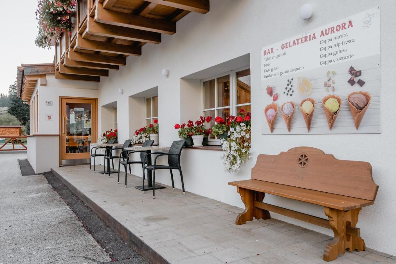 Garnì Aurora Bed&Breakfast Soraga Esterno foto