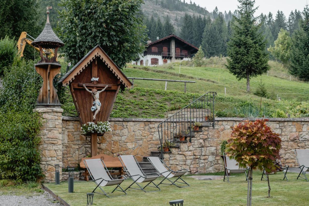 Garnì Aurora Bed&Breakfast Soraga Esterno foto